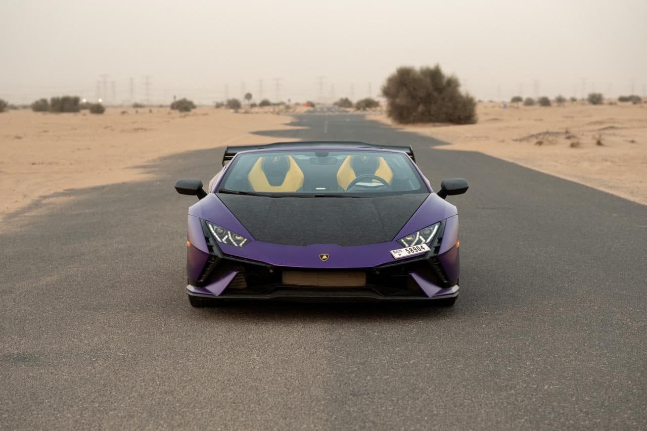 Lamborghini Huracán EVO Spyder — alternate angle